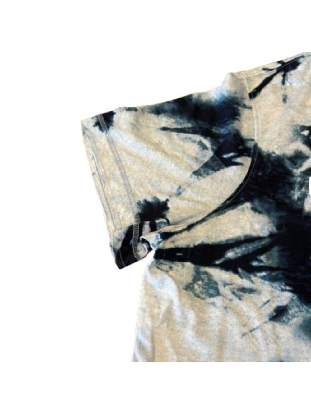 Women’s NWT Blue Tie-Dye Flowy Top - Picture 3 of 5
